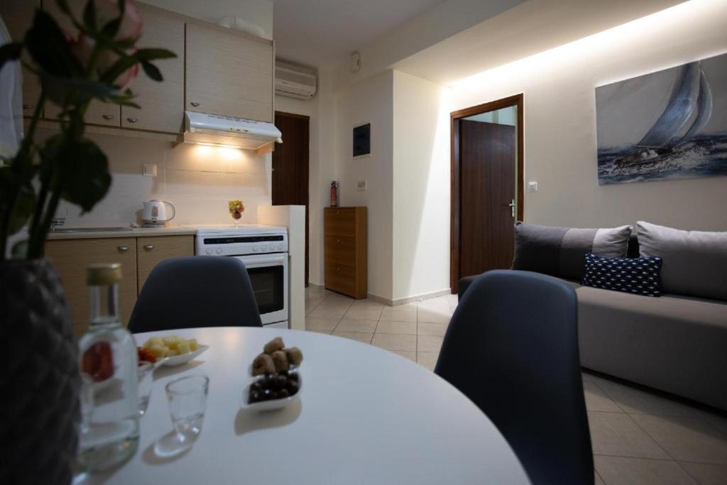 Seperi Deep Blue 2 Appartement Rethimnon Buitenkant foto
